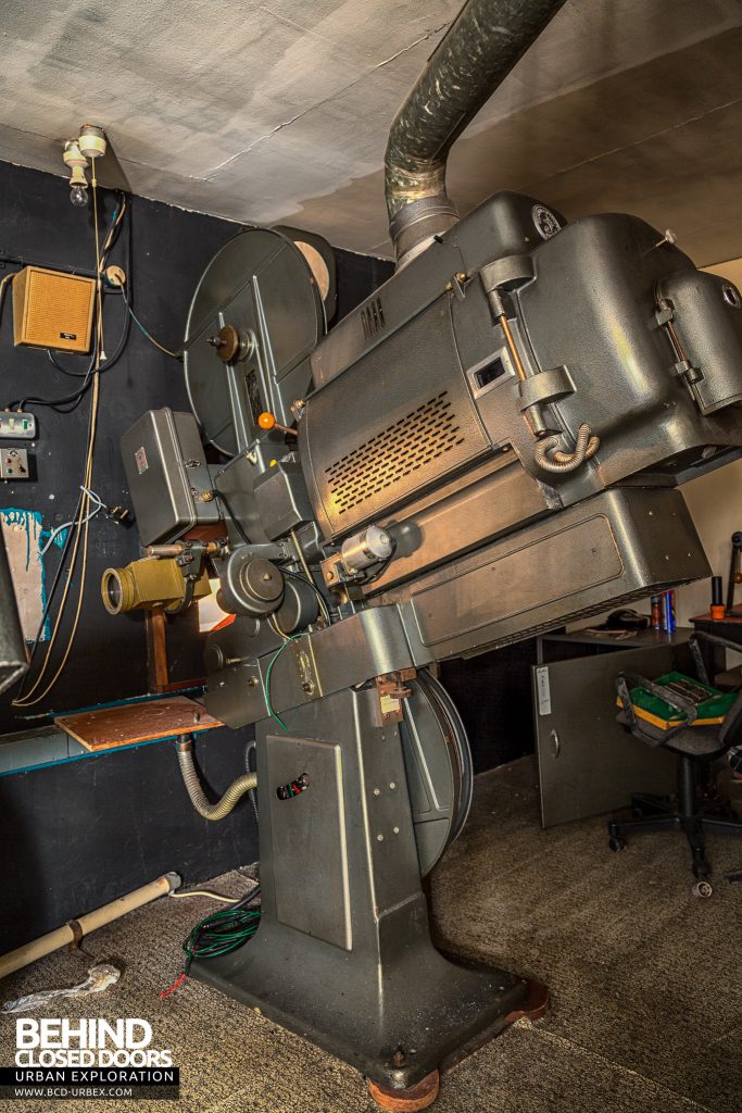 Futurist Theatre - Projector