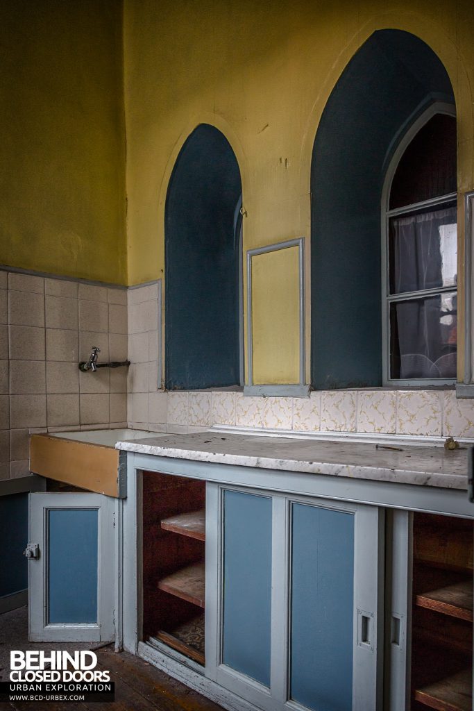 St Joseph's Convent of the Poor Clares - Arches in room