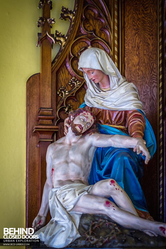 St Joseph's Convent of the Poor Clares - Jesus and St Mary