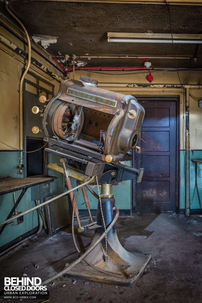 Grand Theatre, Banbury - Remains of a projector