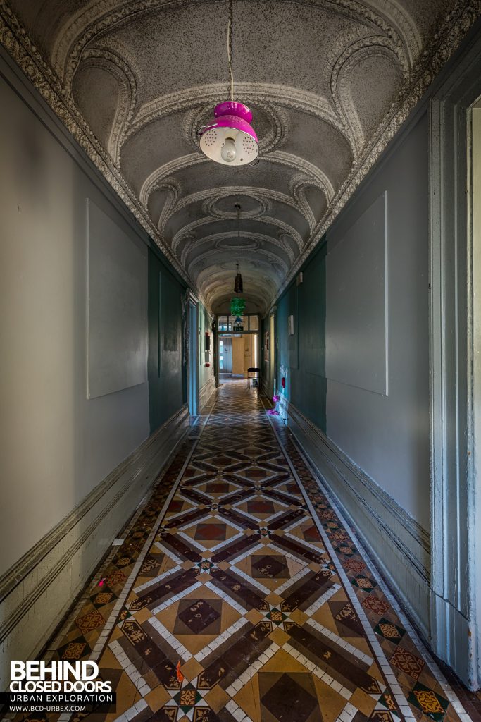 Holly Lodge, Liverpool - Corridor