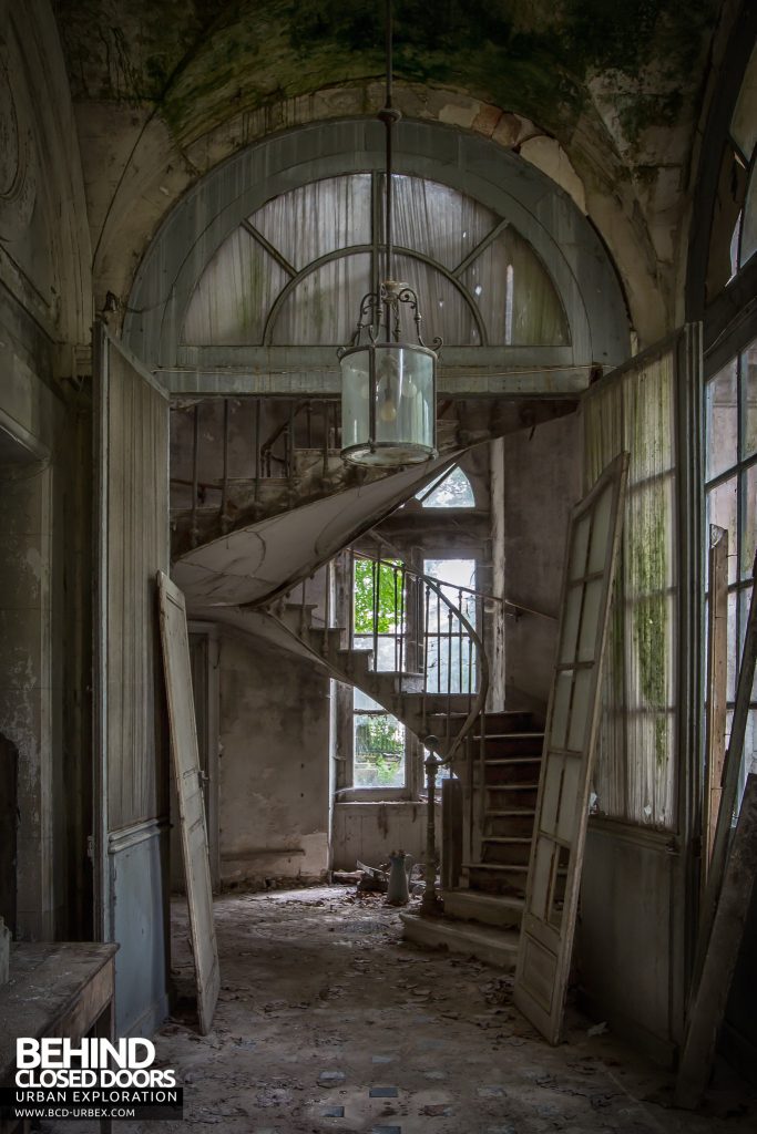 Château Bambi, France - Hallway and staircase