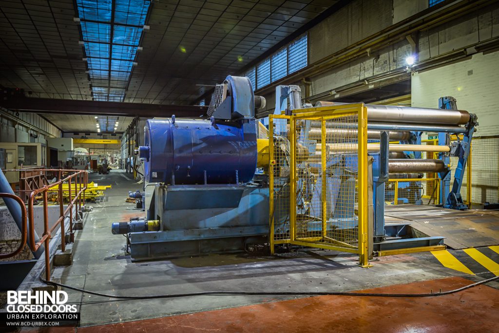 Tullis Russell Papermakers - Spooling machine
