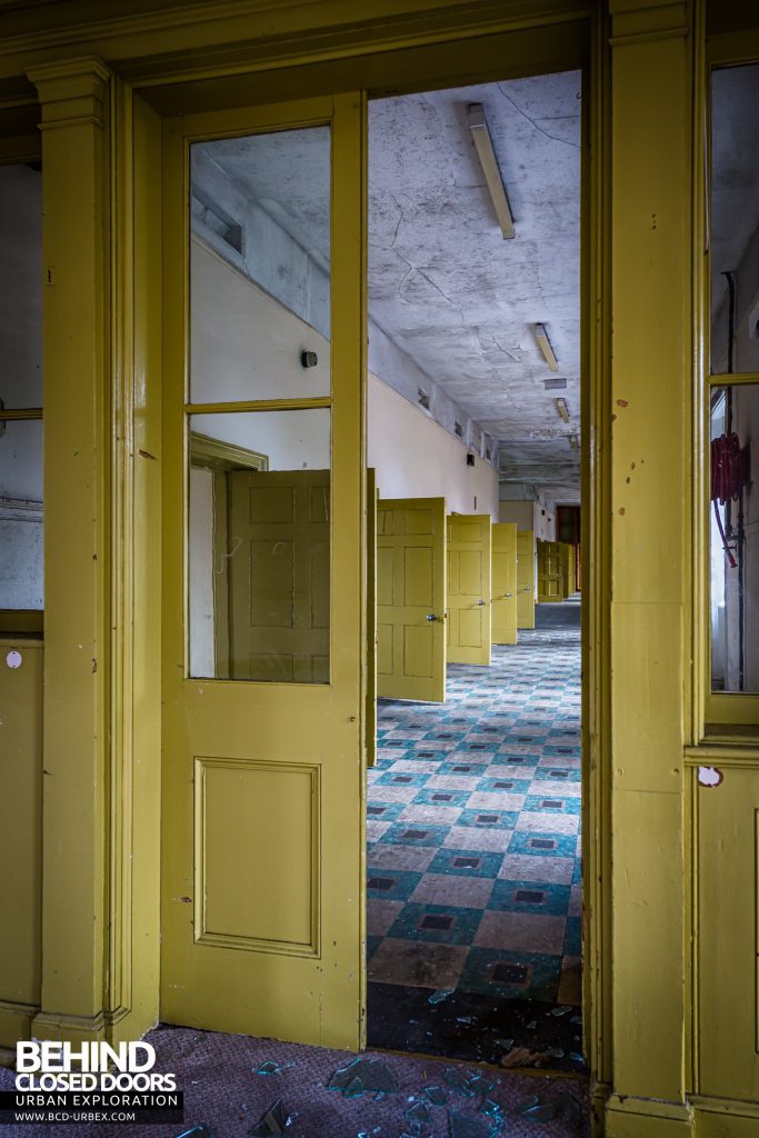 Sunnyside Hospital - Doors through doorway