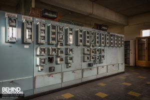 Spondon H Control Room - Switch panels