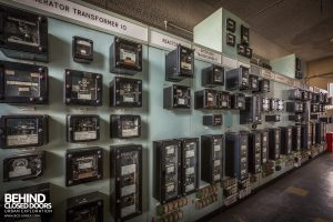 Spondon H Control Room - Switch panels