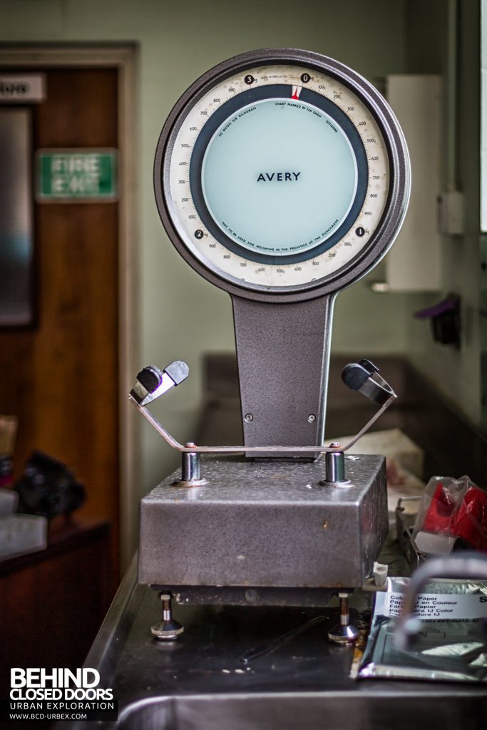 Forster Green Mortuary, Belfast - Avery scales