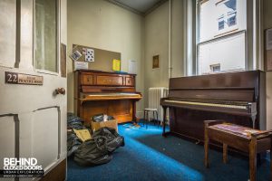Battenhall Mount - Music practice room