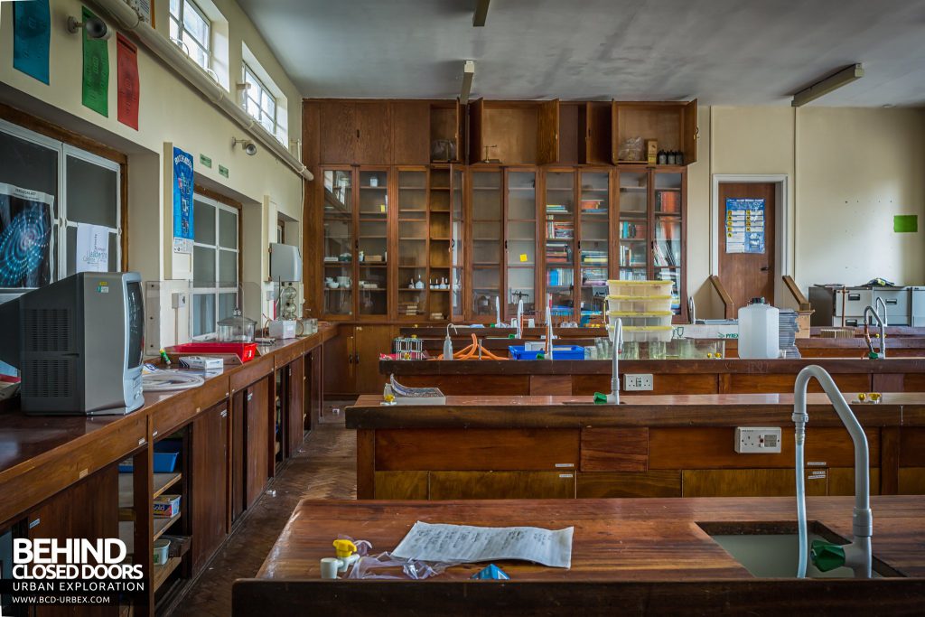 Battenhall Mount, Worcester - Science lab