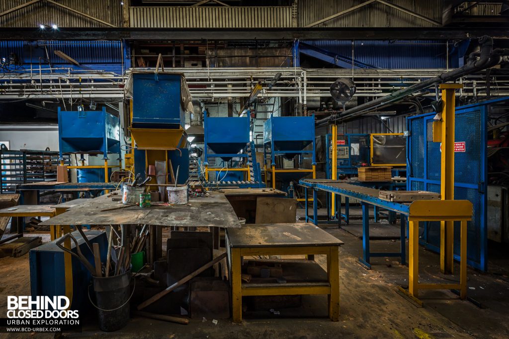 Chamberlin & Hill Castings, Leicester - Area for manual machining of cores
