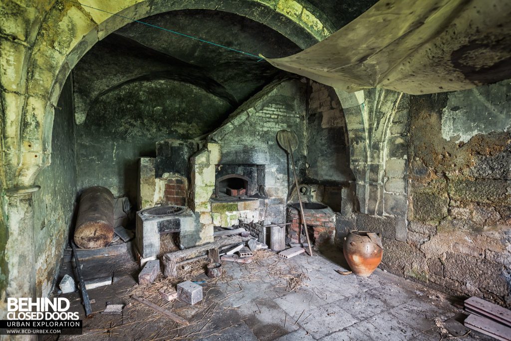 Château Stromae / Castle 65, France - Old stone stove / fireplace with various tools