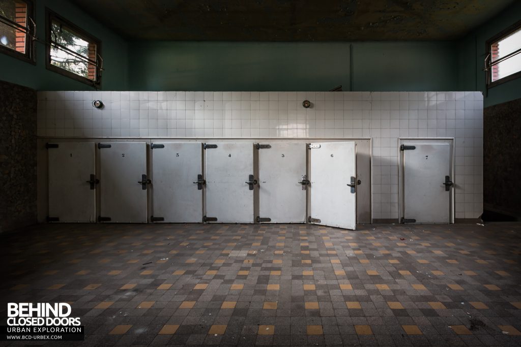 La Morgue Prelude, France - Body storage room