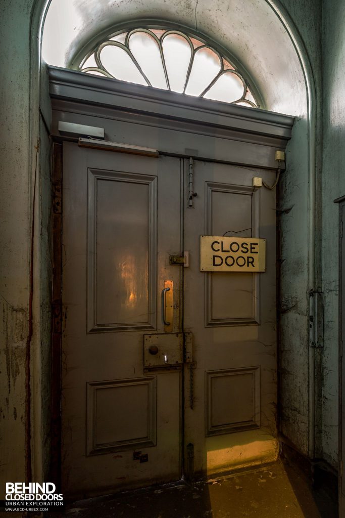 Harbour Chambers, Dundee - Behind the closed door