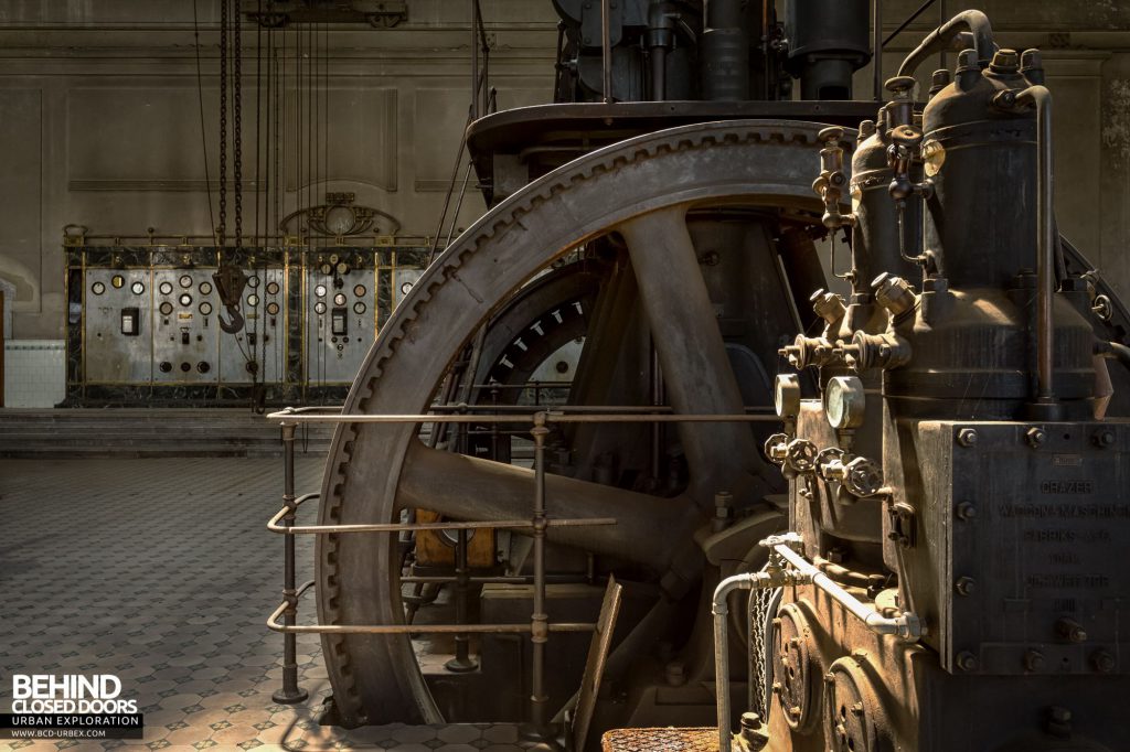 Diesel Centrale, Austria - Detail with control panel behind