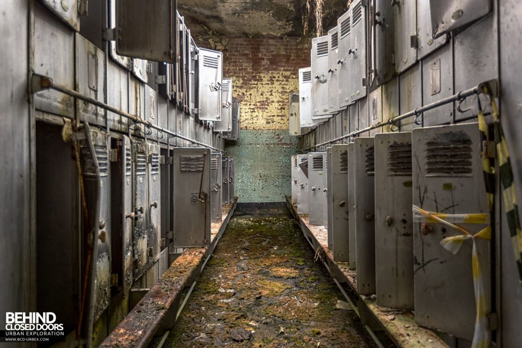 Pit Head Baths - Miners stored their clothes in the lockers