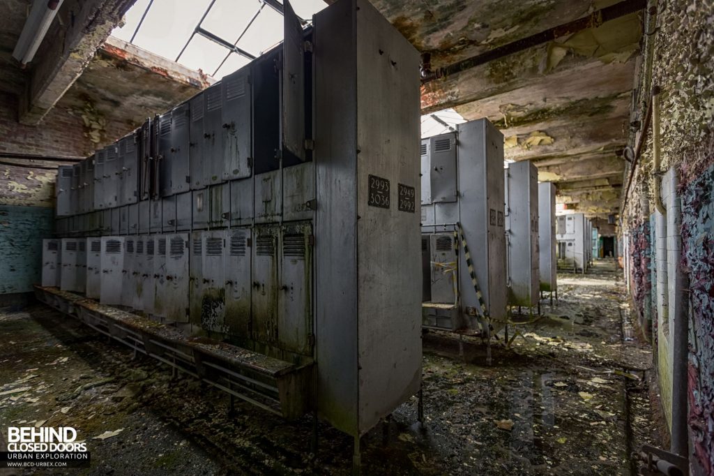 Pit Head Baths - Rows of lockers