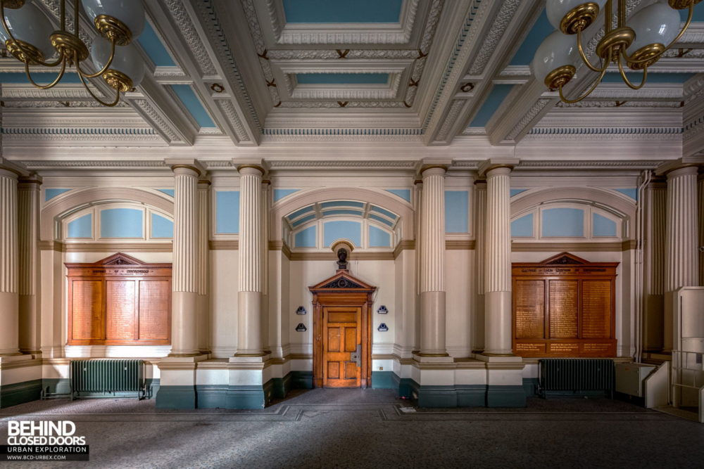 Nottingham Guildhall - The grand entrance hall